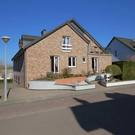La Maison Du Bonheur *