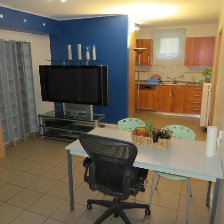 La Maison Du Bonheur Affittacamere Beringen